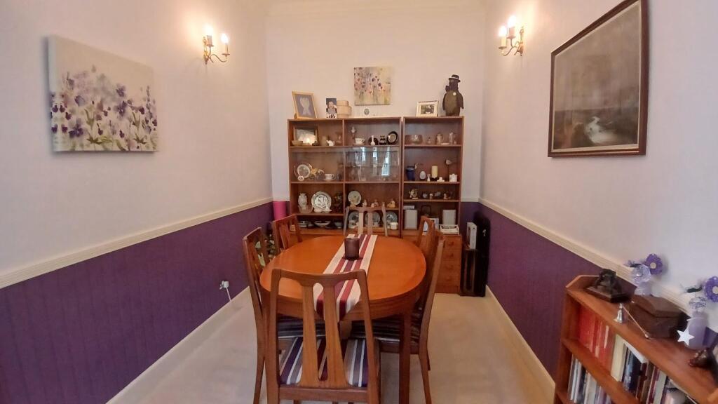 Dining Area.jpg