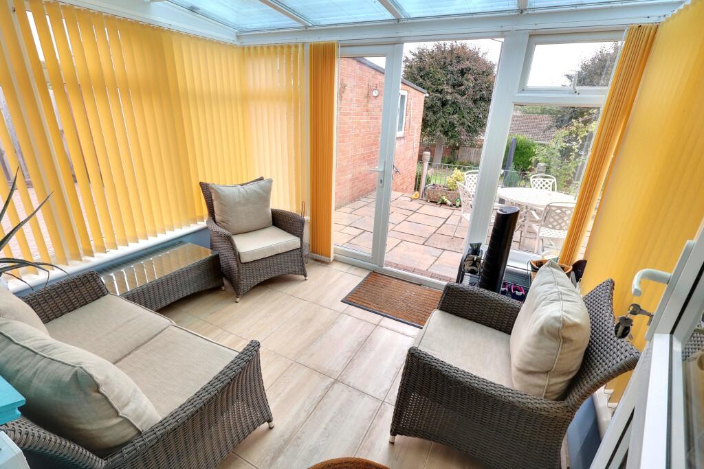 SUN ROOM