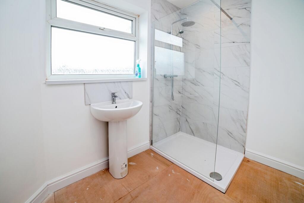 Photo- Bathroom