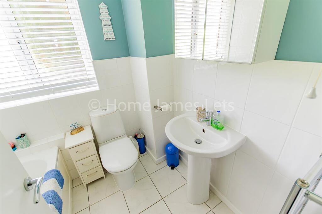 18661358 Bathroom(3).jpg
