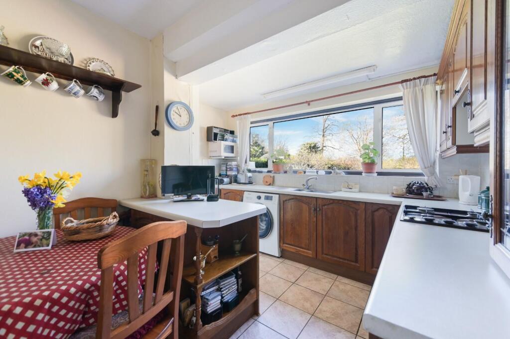 BEACON WAY, (11).jpg