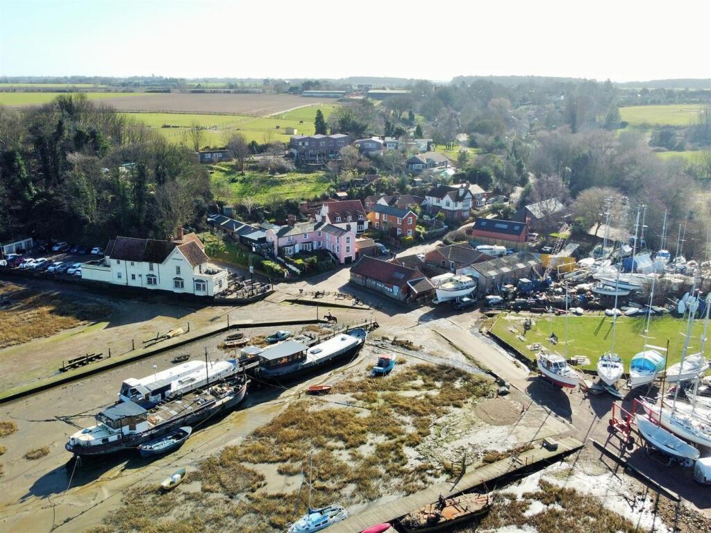 Chelmondiston &amp; Surrounding Areas