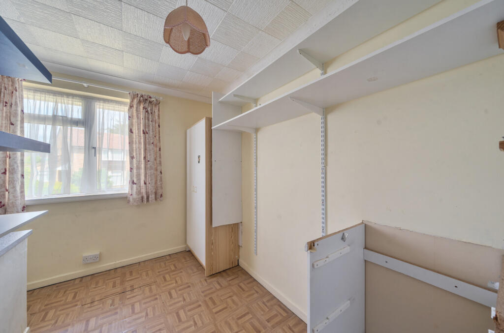 1333253-5-688a69d...