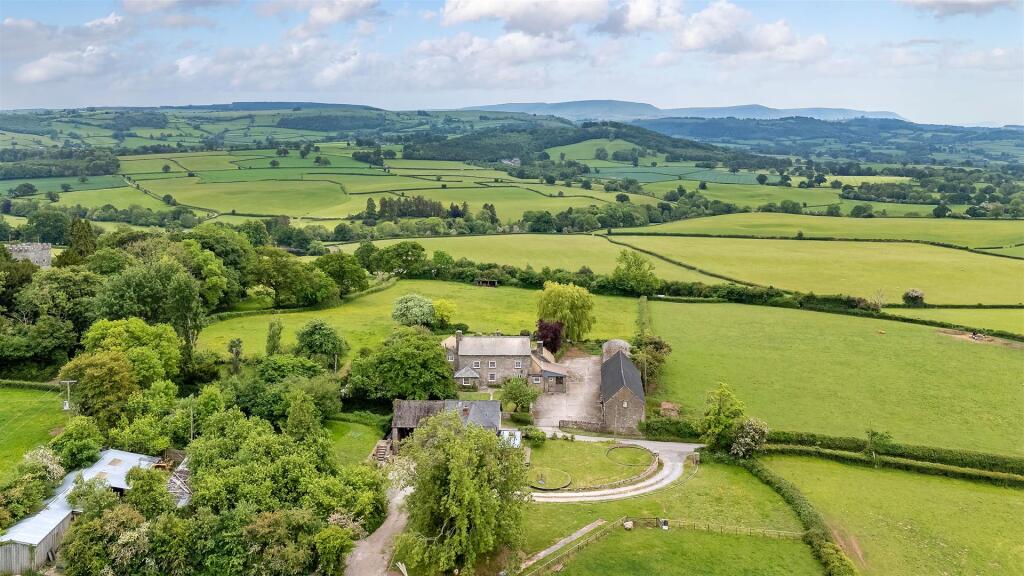 1087LlanfairFarm-17.jpeg