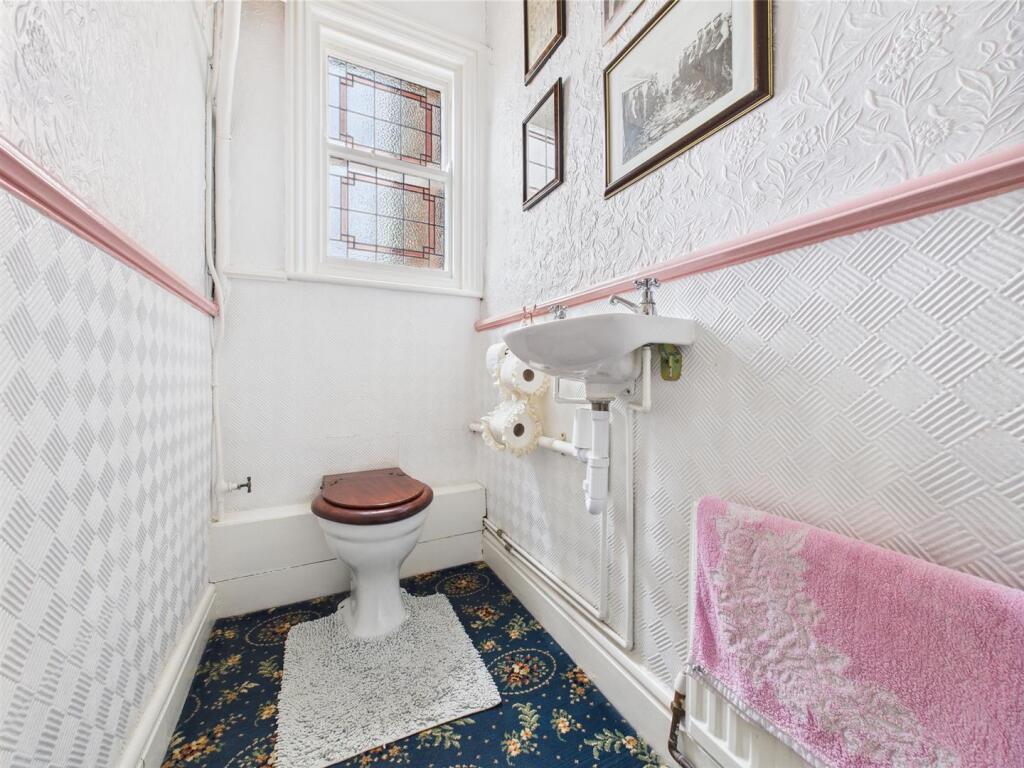 Wc:
