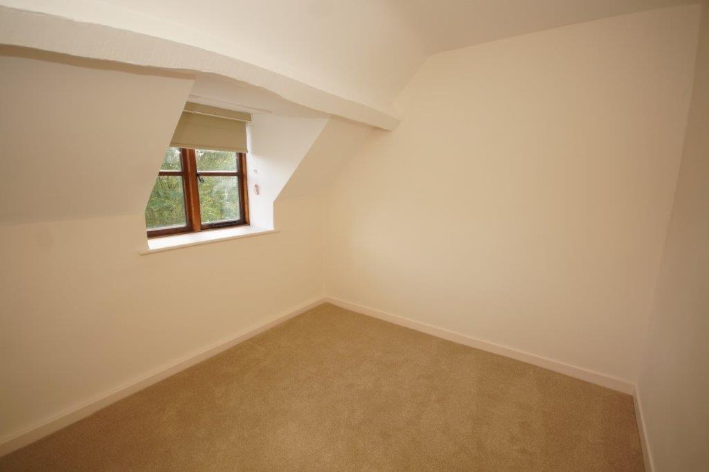 Hawkins Cottae - Bedroom 3.jpg