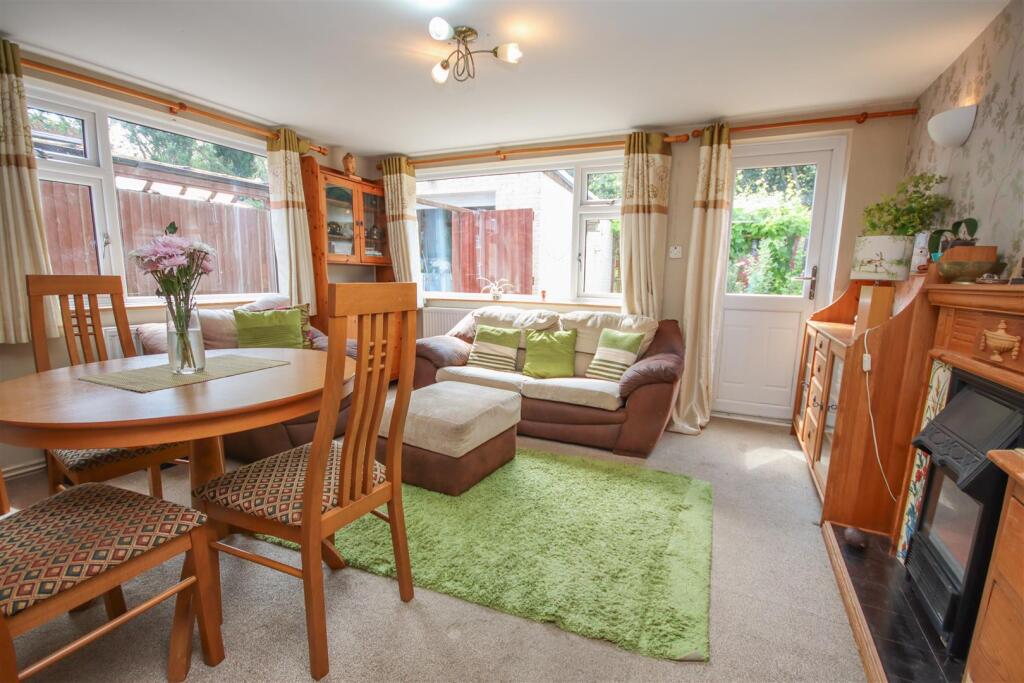 Dining Family Room.jpg