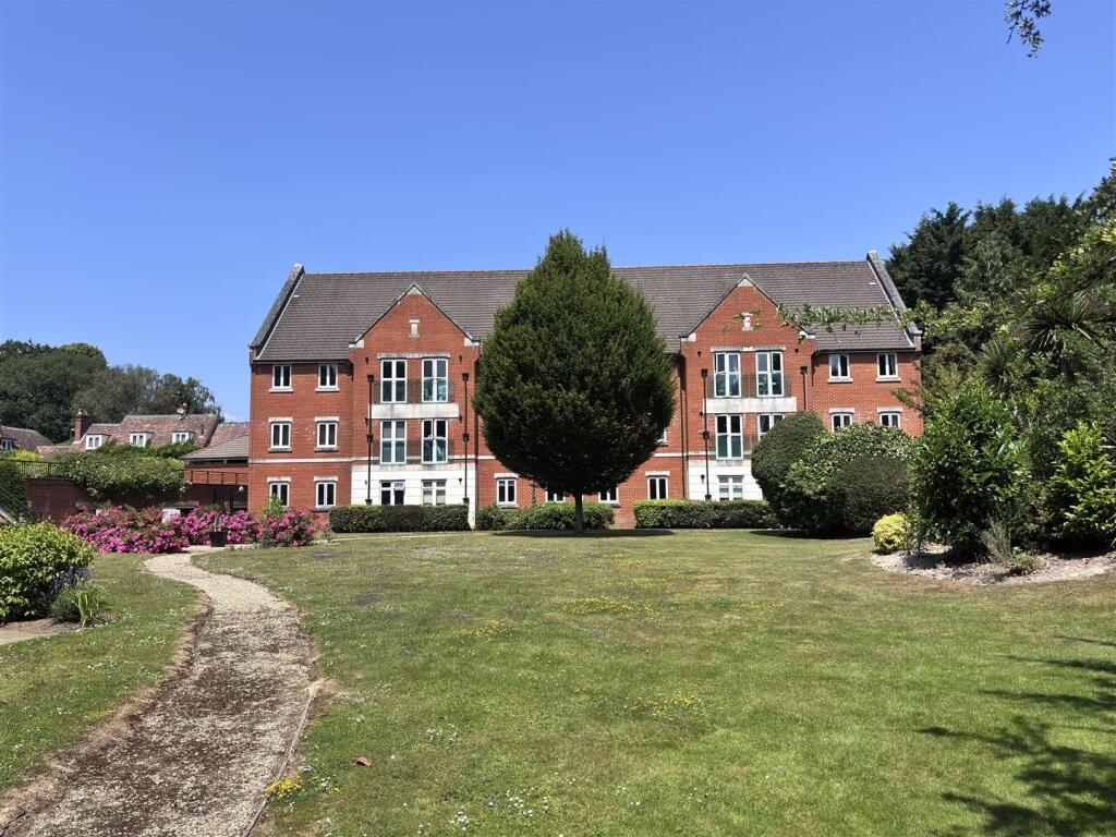 The Comptons grounds.jpg