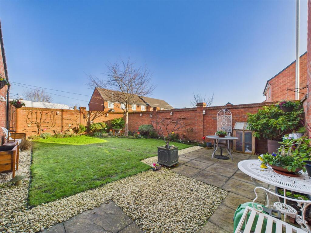 6cc0cd3874744b7a90613bd6c98b5f19_95_CAM05551G0-PR0