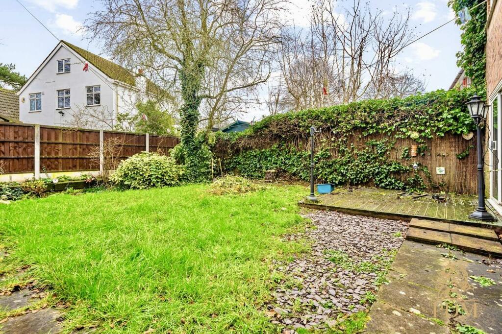 13-web-or-mls-3 COURTLAND GARDENS FINISHED EDITS-1