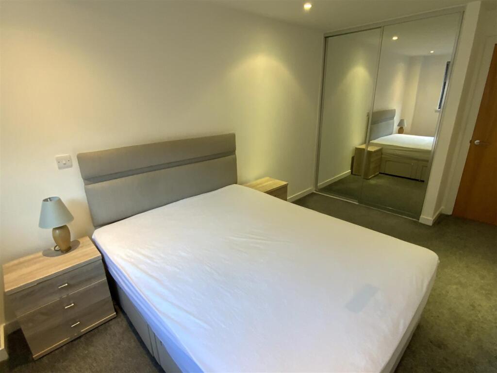 Bedroom Aspect Two
