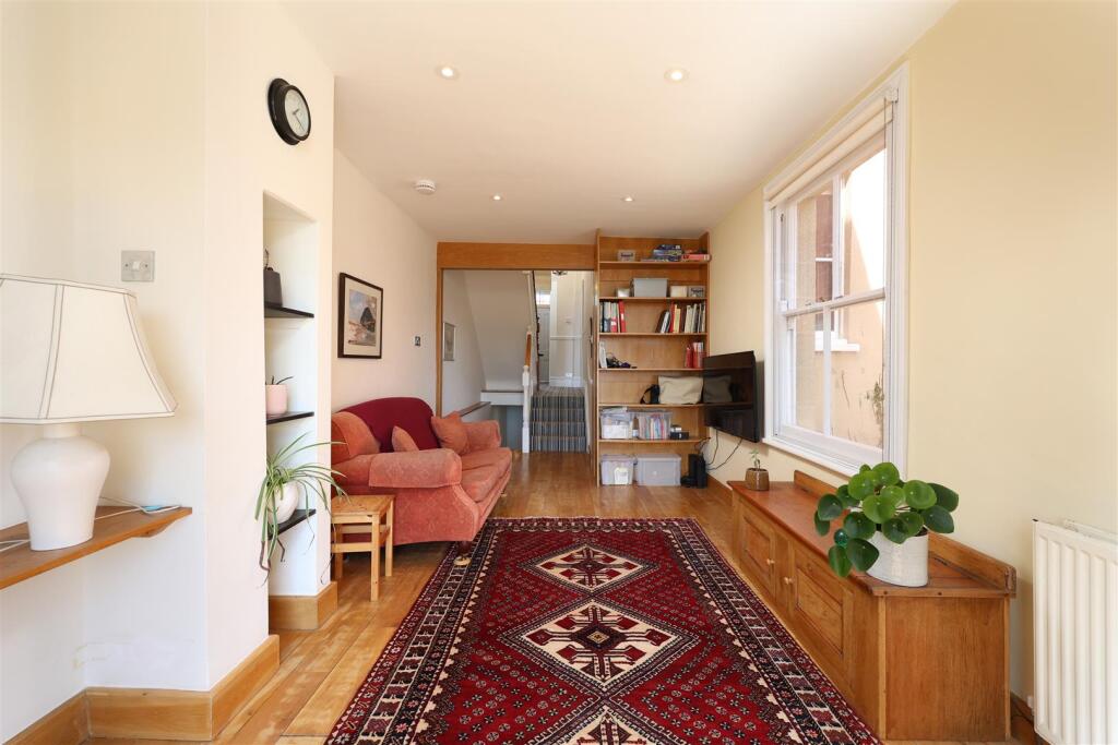 12 St Edwards Road 6.JPG