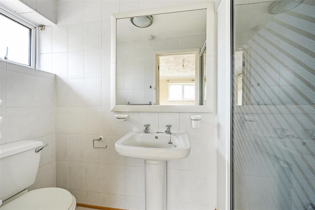 Ensuite Shower Room
