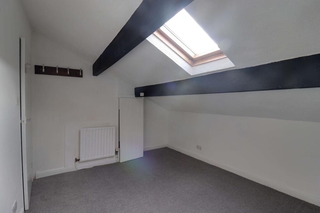 Bedroom 2 (Double)