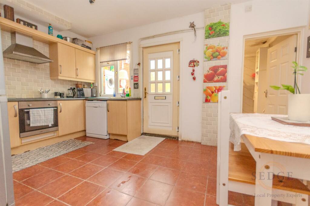 21 knipe avenue-06.jpg