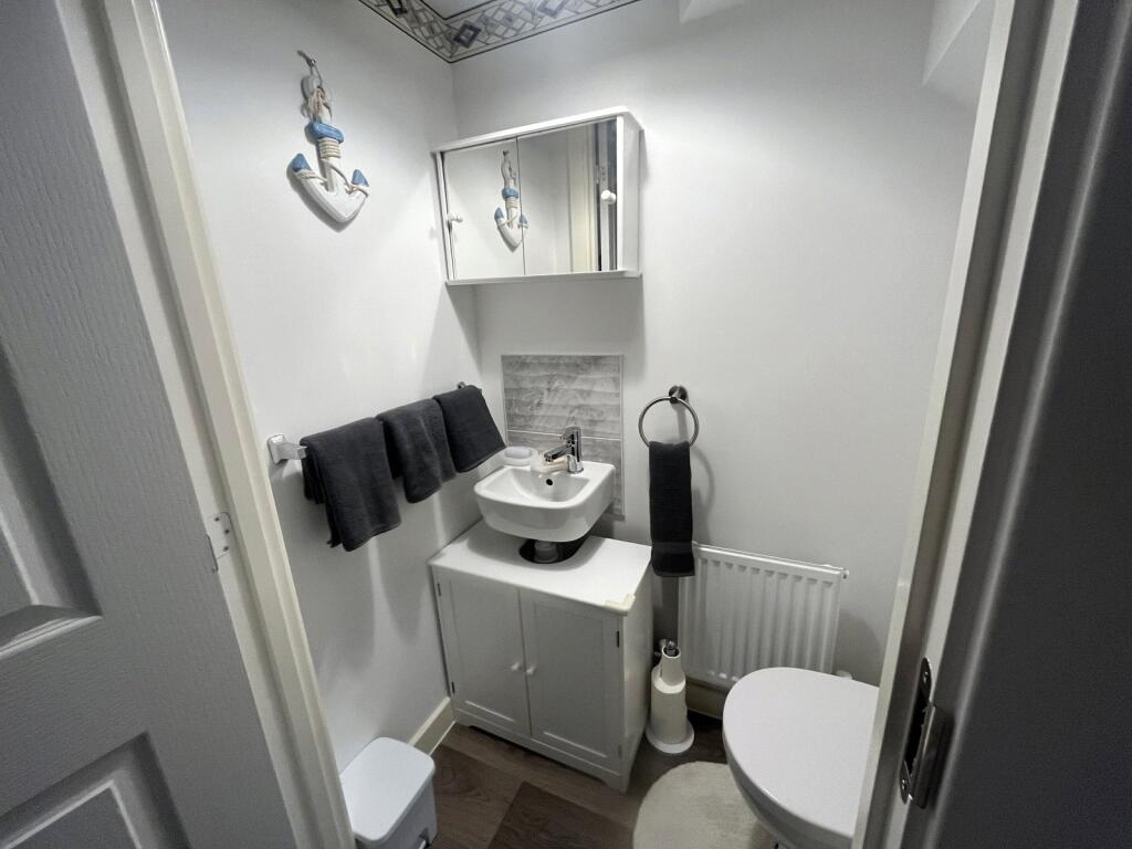 Ground Floor Wc