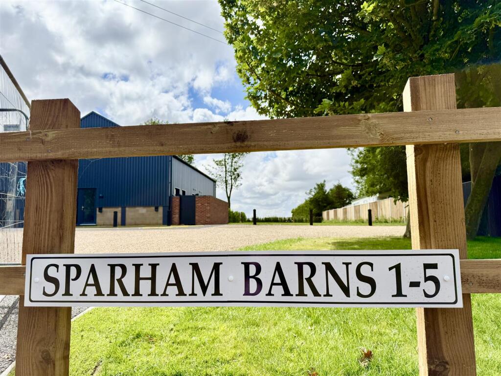 Sparham Barns