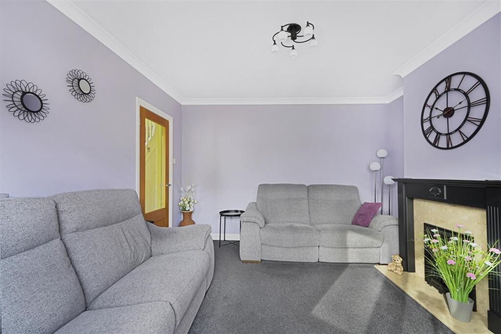Trafalgar Avenue 3