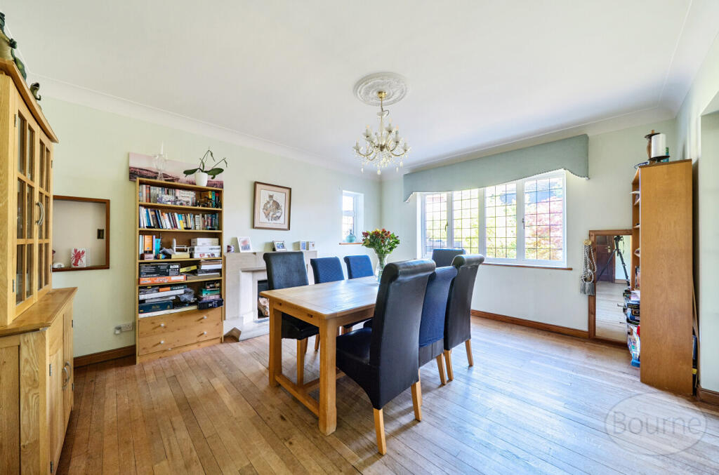 07063fb9-e121-4af...