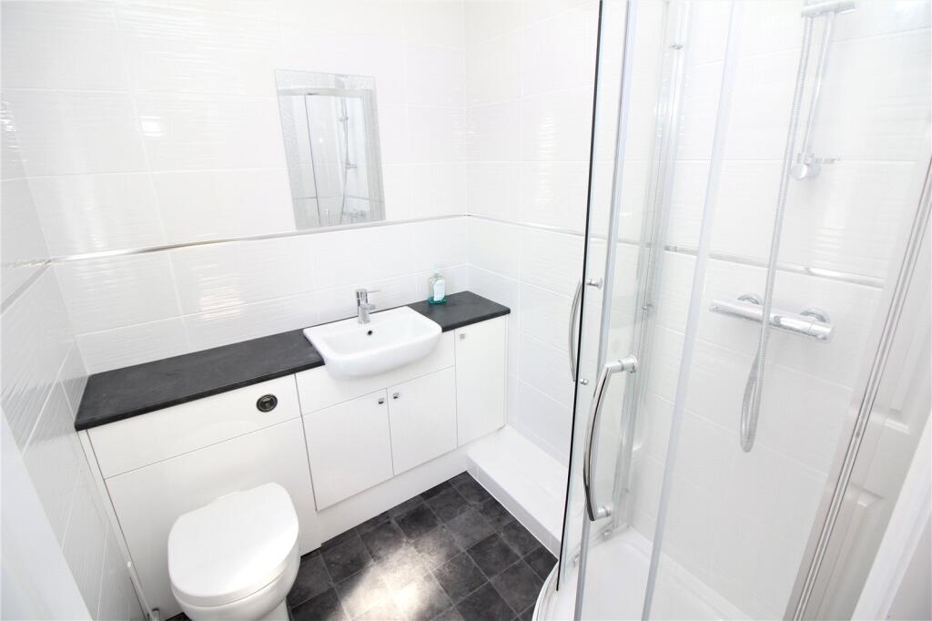 En Suite Shower