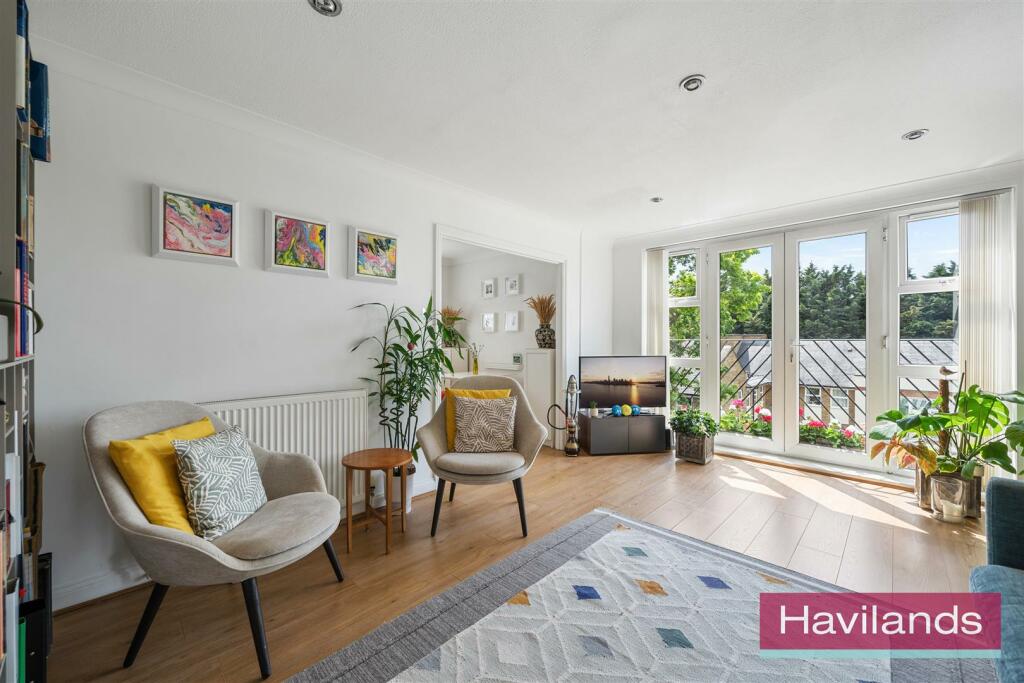 Foxwood Green Close-10.jpg