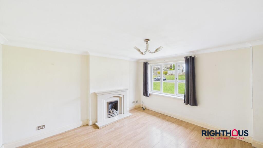 Open plan lounge and kitchen