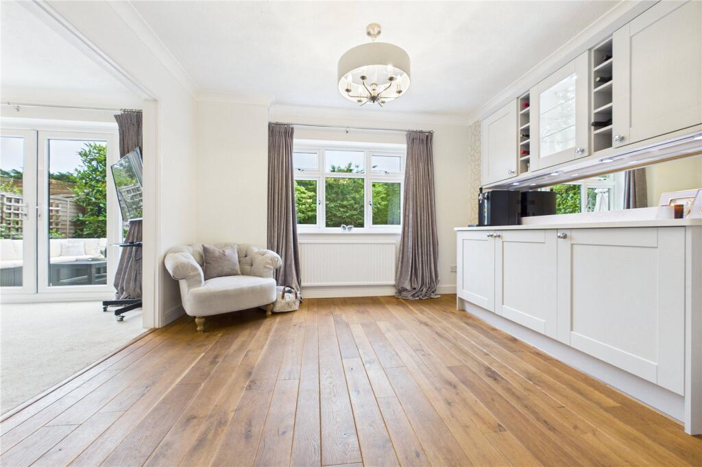 Family/Play Room