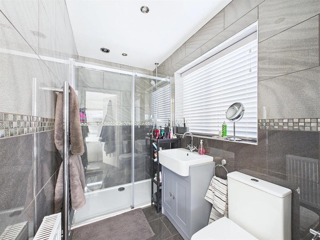 En-suite Shower Room