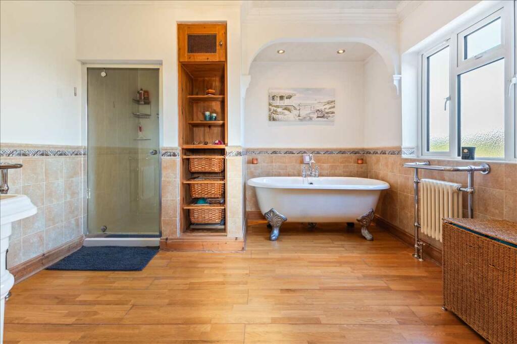 PRINCAPLE BATHROOM