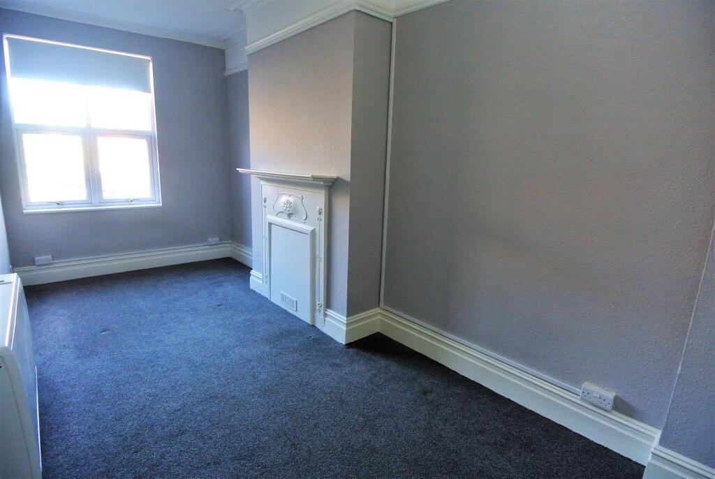 Bedroom.JPG