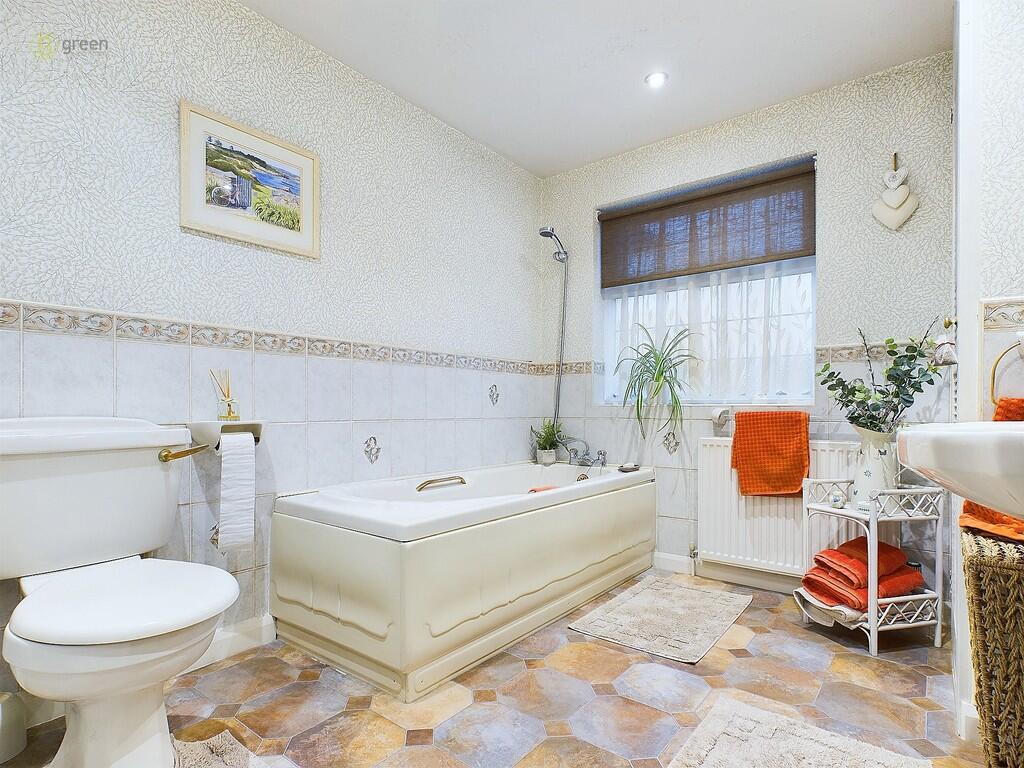 CAM03830G0-PR0116...