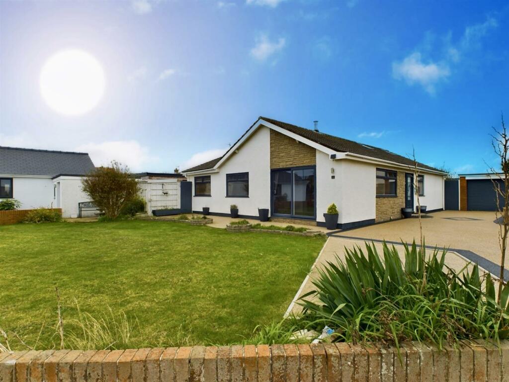 33 Sandpiper EXT.jpg