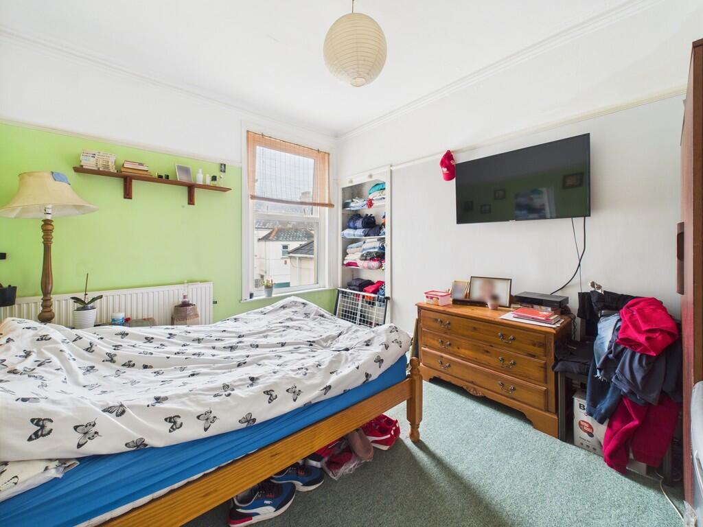 CAM02089G0-PR0529...