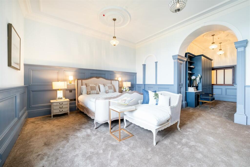 Bedroom 2.jpg