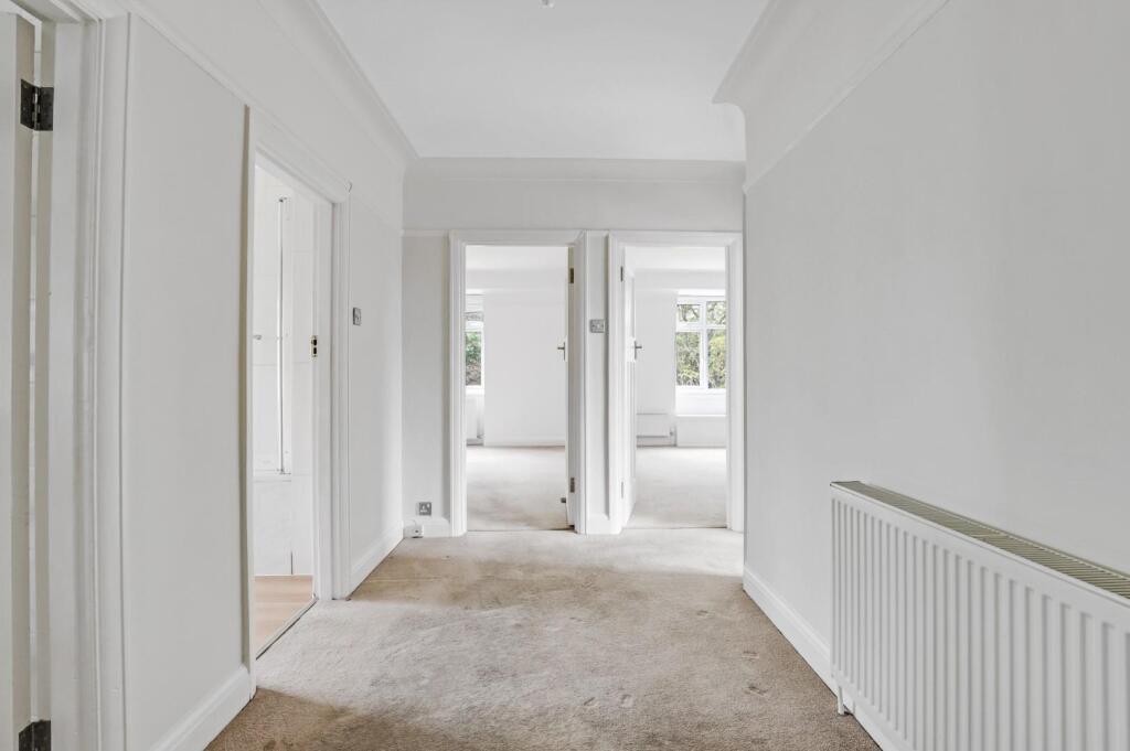 13-0f1eJHPropWorld - 18 Fountain Court - 37.jpg