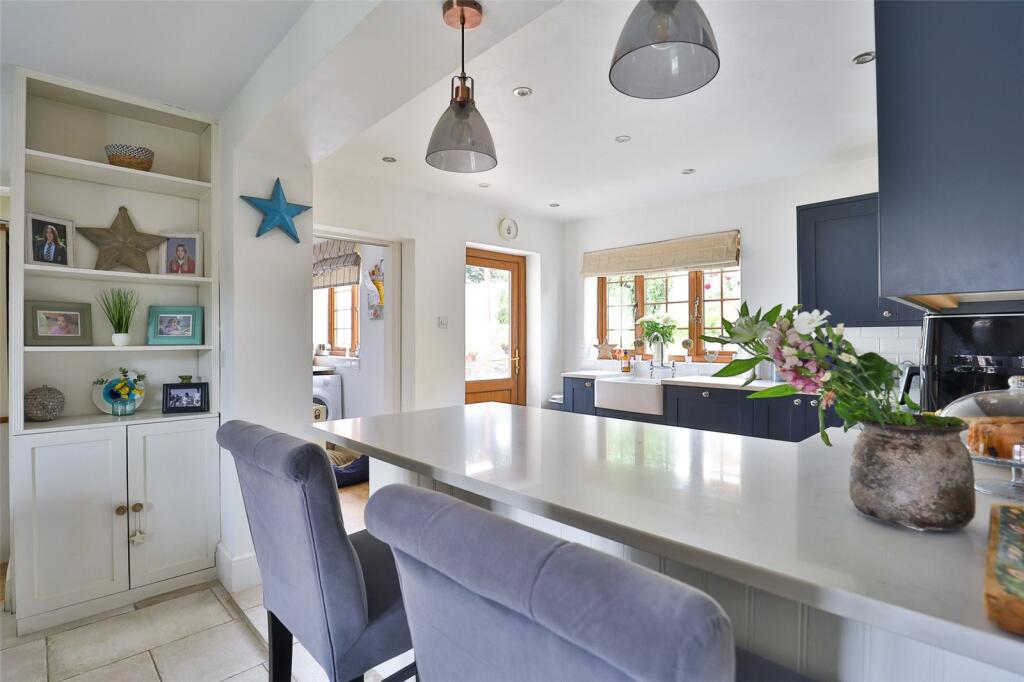 Breakfast Bar