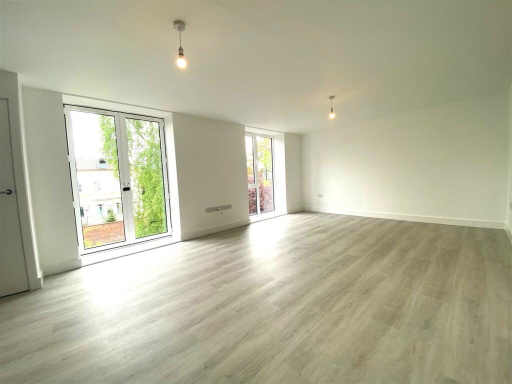 Open plan living kitchen c.jpg