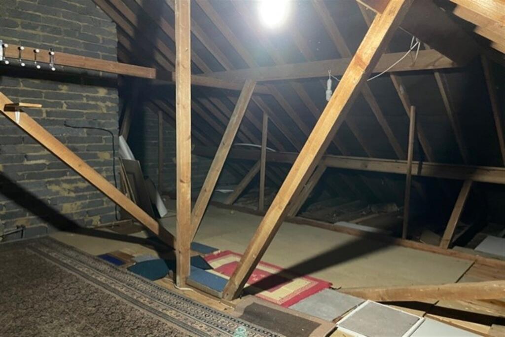 Loft%2fattic&#43;lar