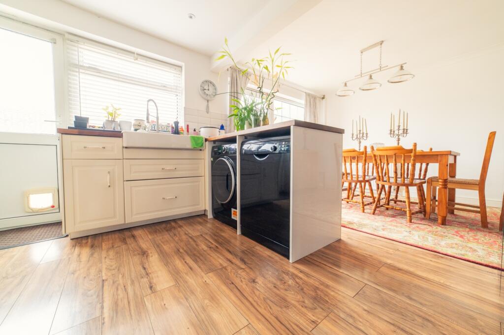 Award-winning Media team on EVERY Listing_23