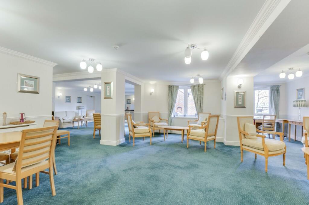 communal lounge.jpg