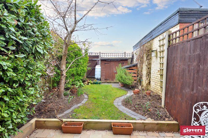 BACK GARDEN