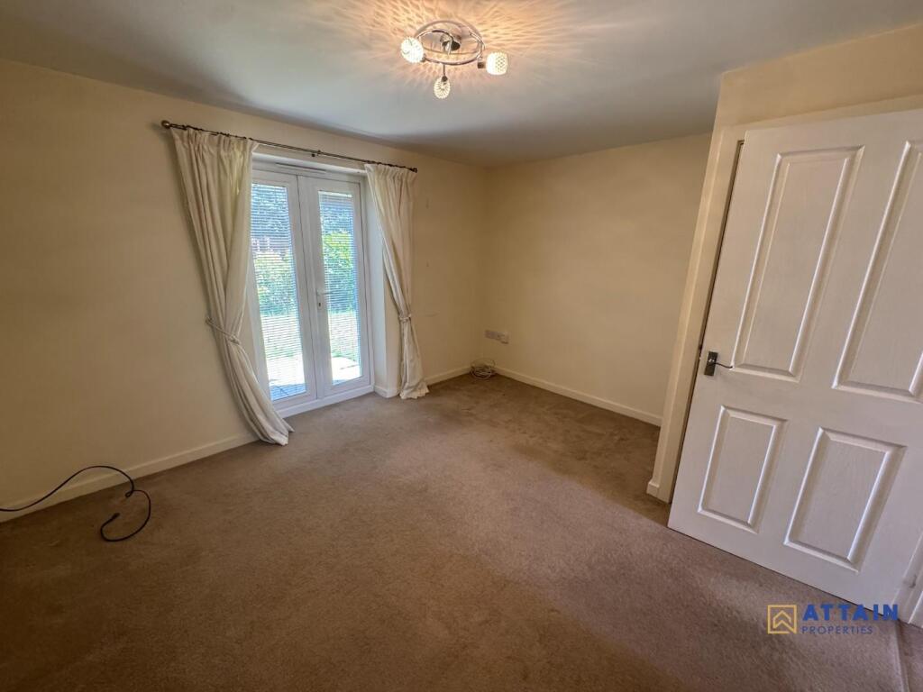 Living Room.jpg