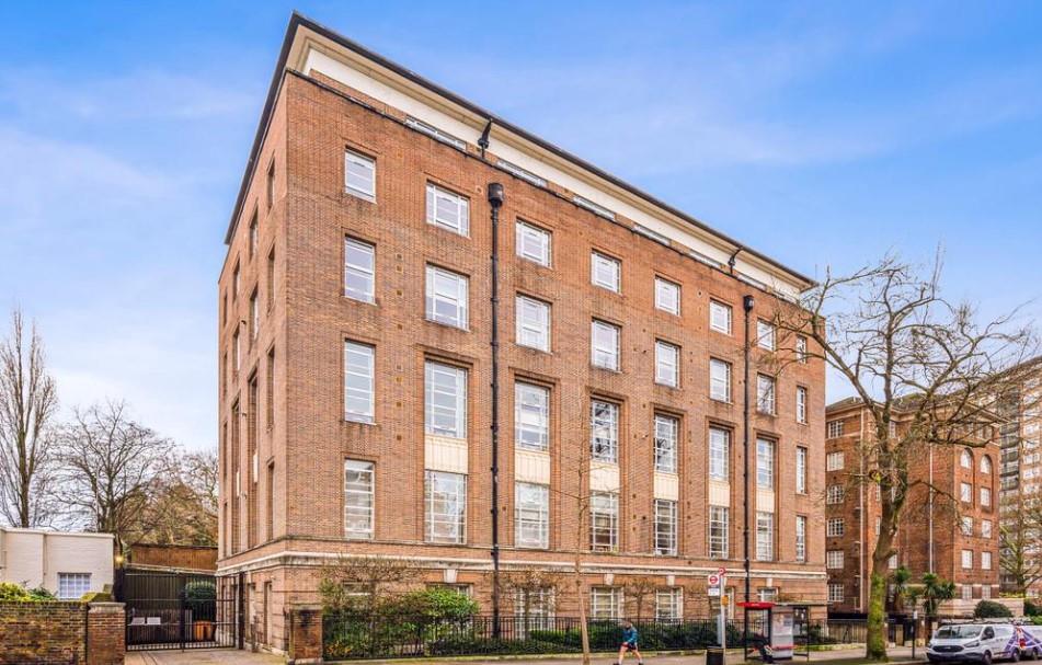 52 17 hall road 12.jpg