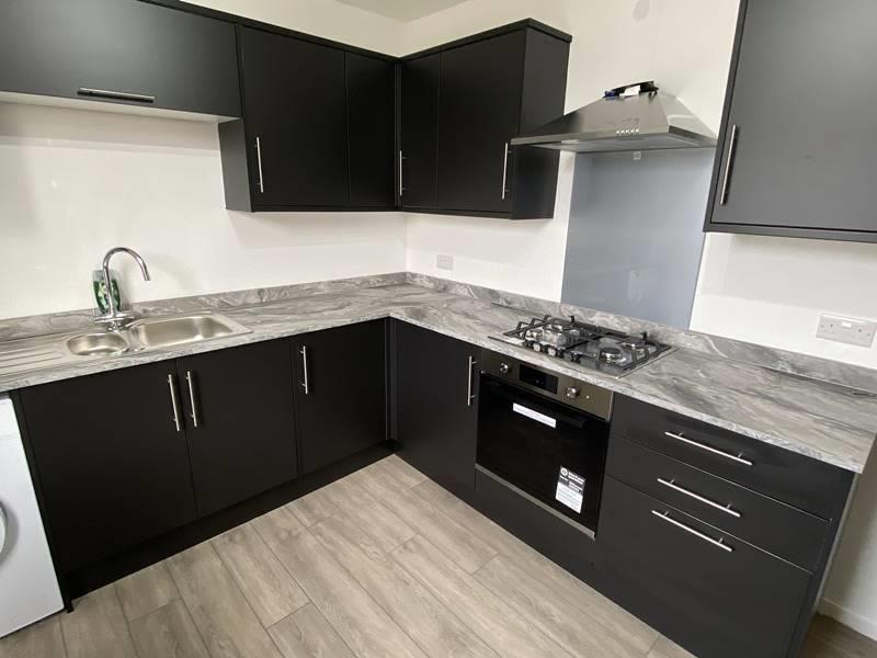 kitchen1.jpg