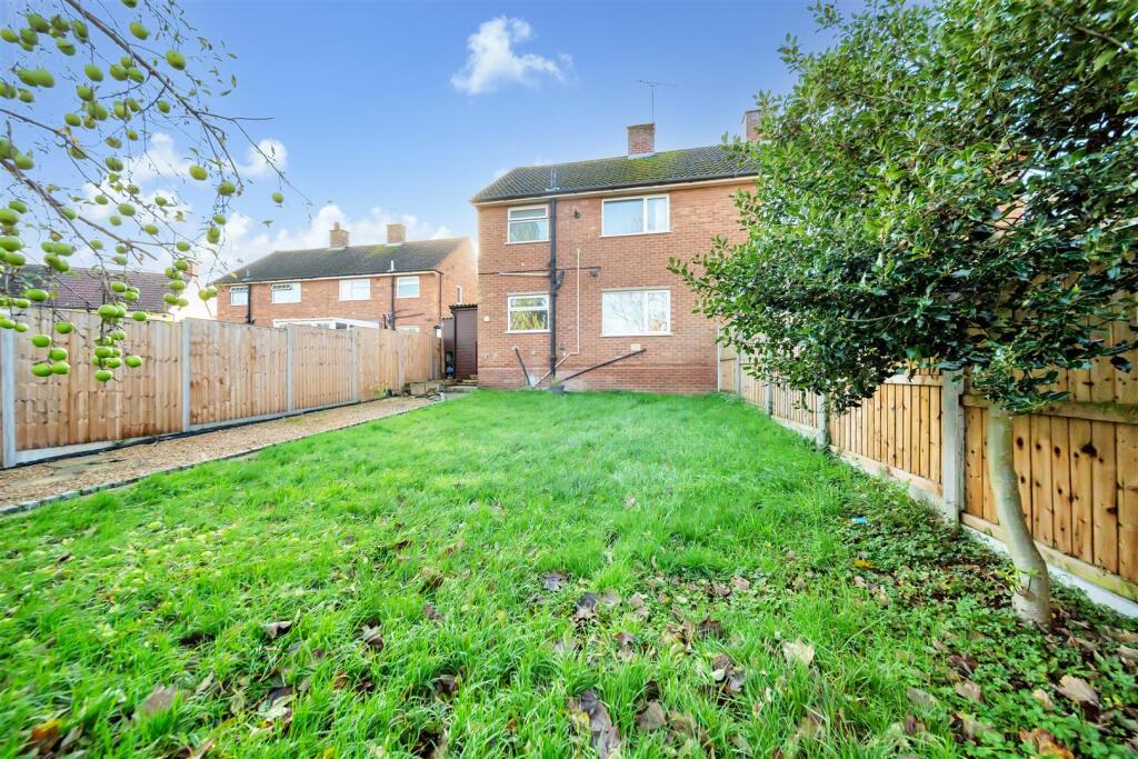 Crocus Close-08.jpg