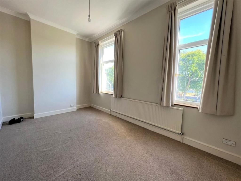 Bedroom.jpg