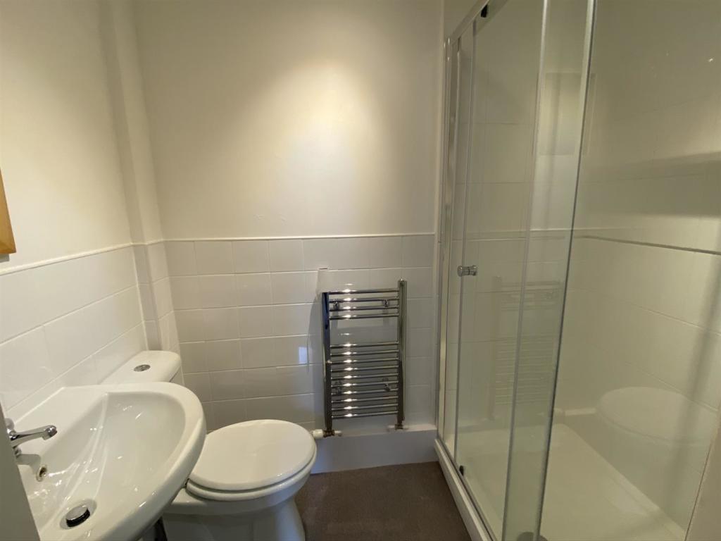 Ensuite 2