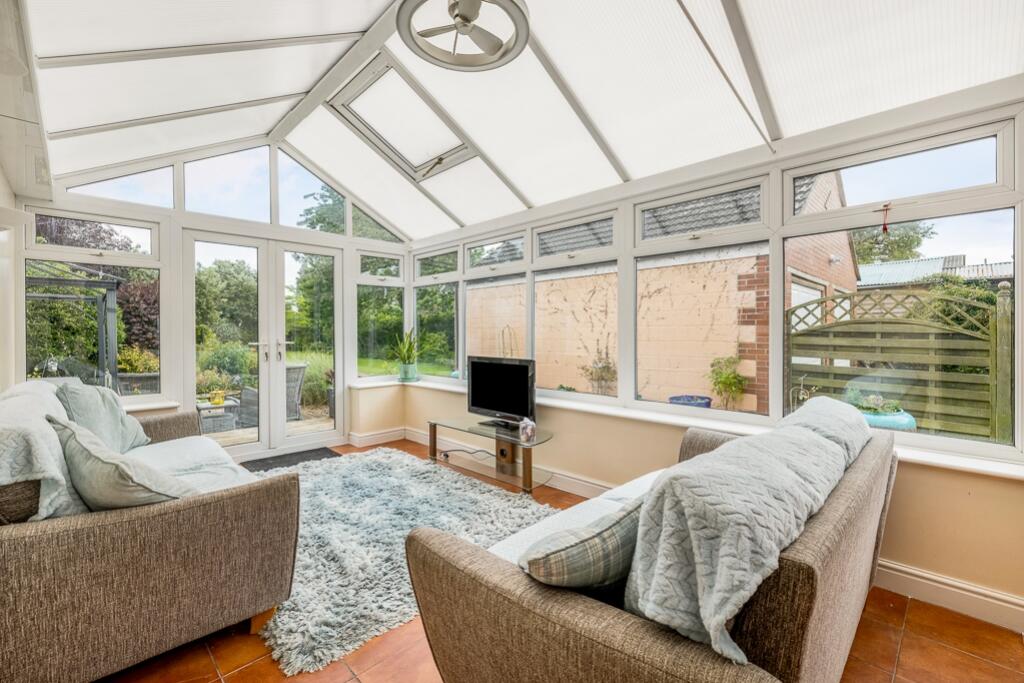 61 Rosebery Avenue (Boston)-25