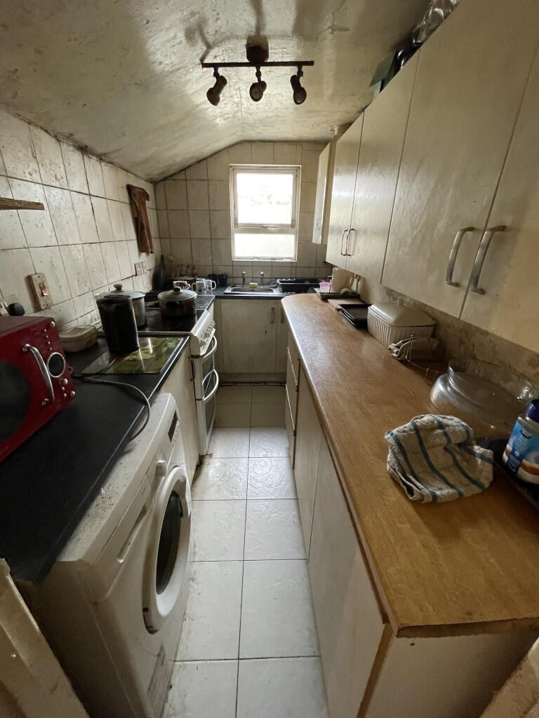5  Medium  T202601061206.jpg