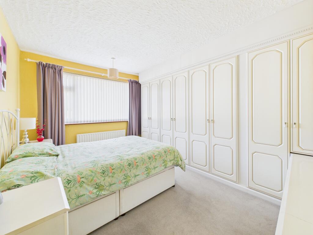 CAM05192G0-PR0110-STILL013